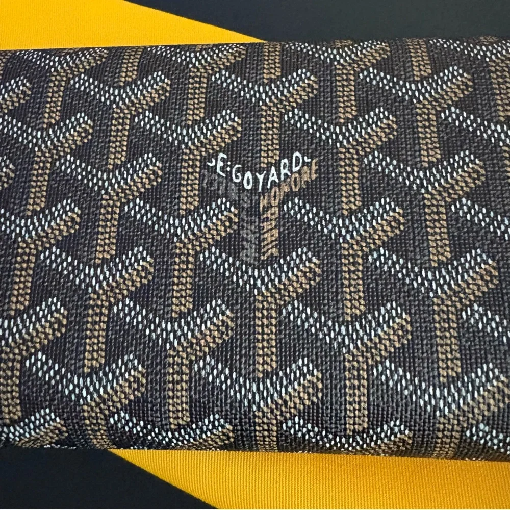 Fashion Trifold Long Wallet Black Brown Snap Closure Silver Hardware - Picture 7 of 15